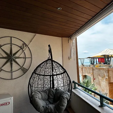 Perfect Sea And Pool View Marina *