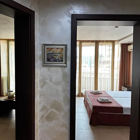 Apartment Perfect Sea And Pool View Marina Balchik