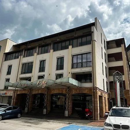 Perfect Sea And Pool View Marina 公寓 *