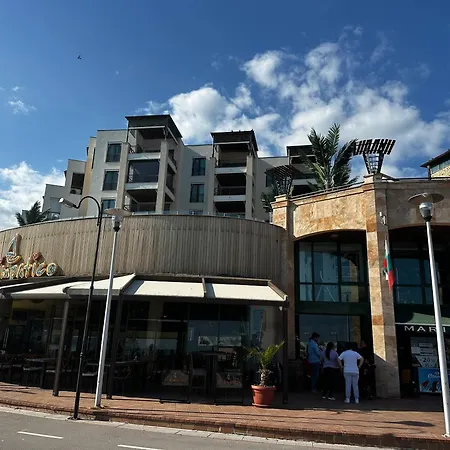 Perfect Sea And Pool View Marina 公寓 巴尔奇克