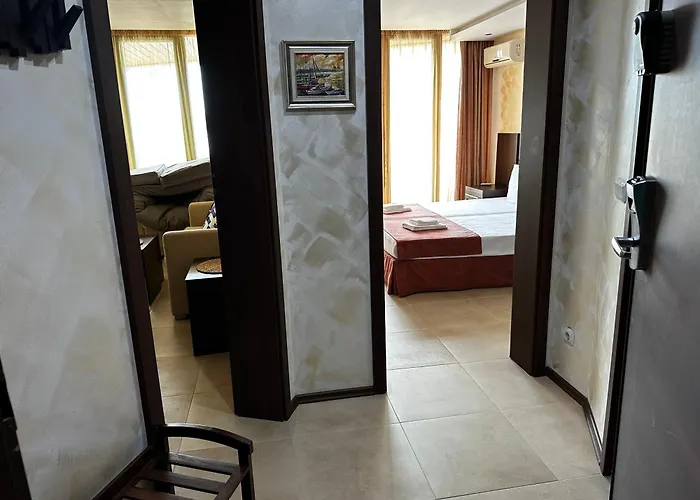 Perfect Sea And Pool View Marina 公寓 *