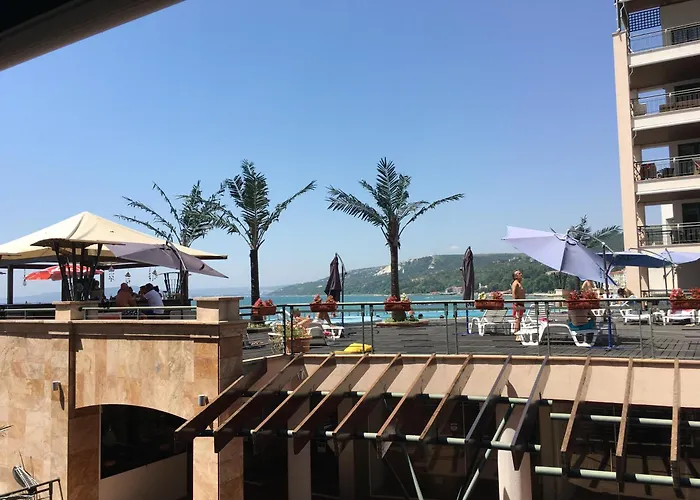 Perfect Sea And Pool View Marina 公寓 巴尔奇克