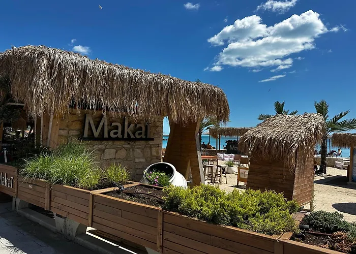 Perfect Sea And Pool View Marina *